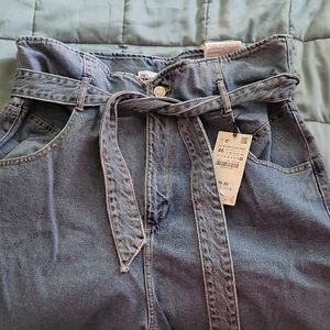 NWT Baggy Style Zara Jeans